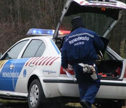 A helyszinelő rendörök