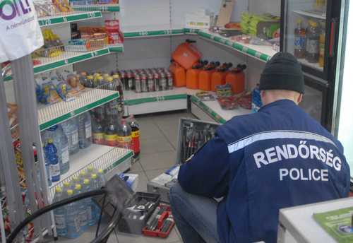 Helysznelő rendör