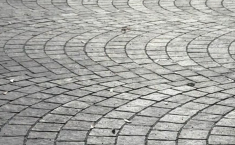 Tatabánya térköveire pályázhattak az intézmények