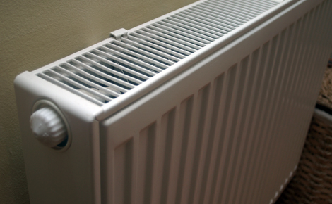 A rezsicsökkentésben Tatabánya önkormányzata is segít