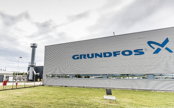 Tanműhelyet adott át a Grundfos Tatabányán 