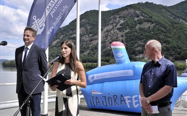 Új hajójáratokat indít a Dunakanyarban a Mahart