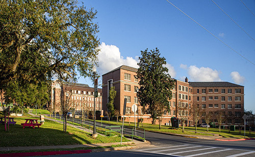 Munkásszállókat építenek Tatabányán