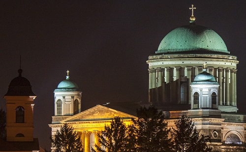 Ötmilliárd forint felújítási támogatást kapott Esztergom