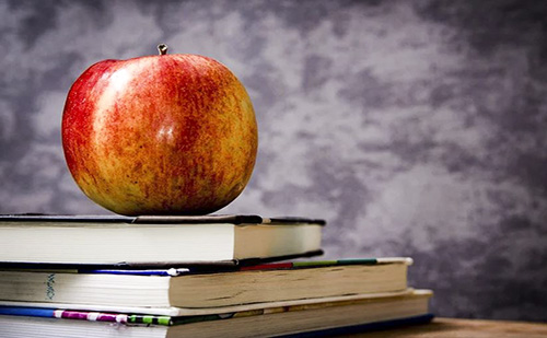 Esztergomban felújítottak egy gimnáziumot